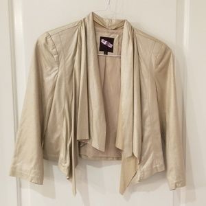 Super stylish flirty and fun jacket!